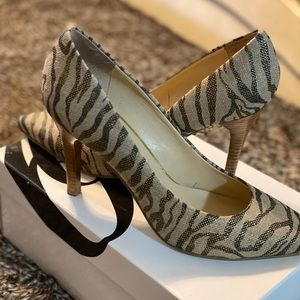 Nine West 7 G Wensleydale heels